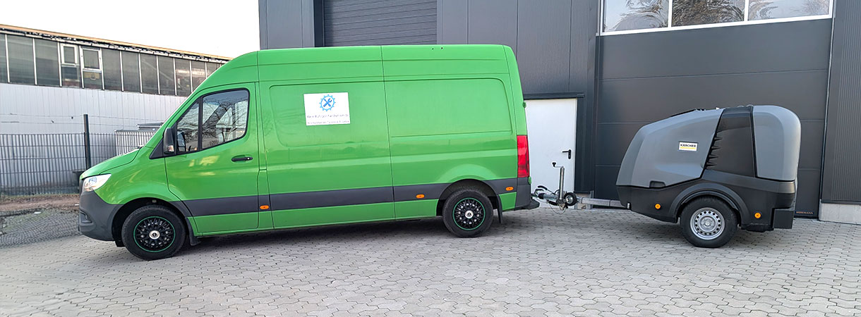 Reinigung von Solaranlagen, Flächen und Unkrautvernichtung